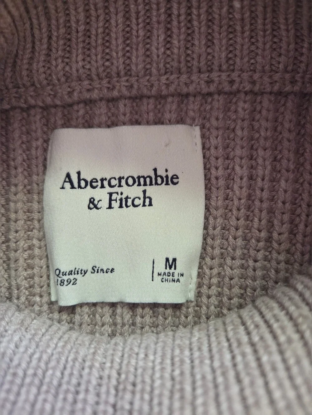 Abercrombie & Fitch Ribbed Turtleneck Sleeveless Sweater - Light Beige - Medium